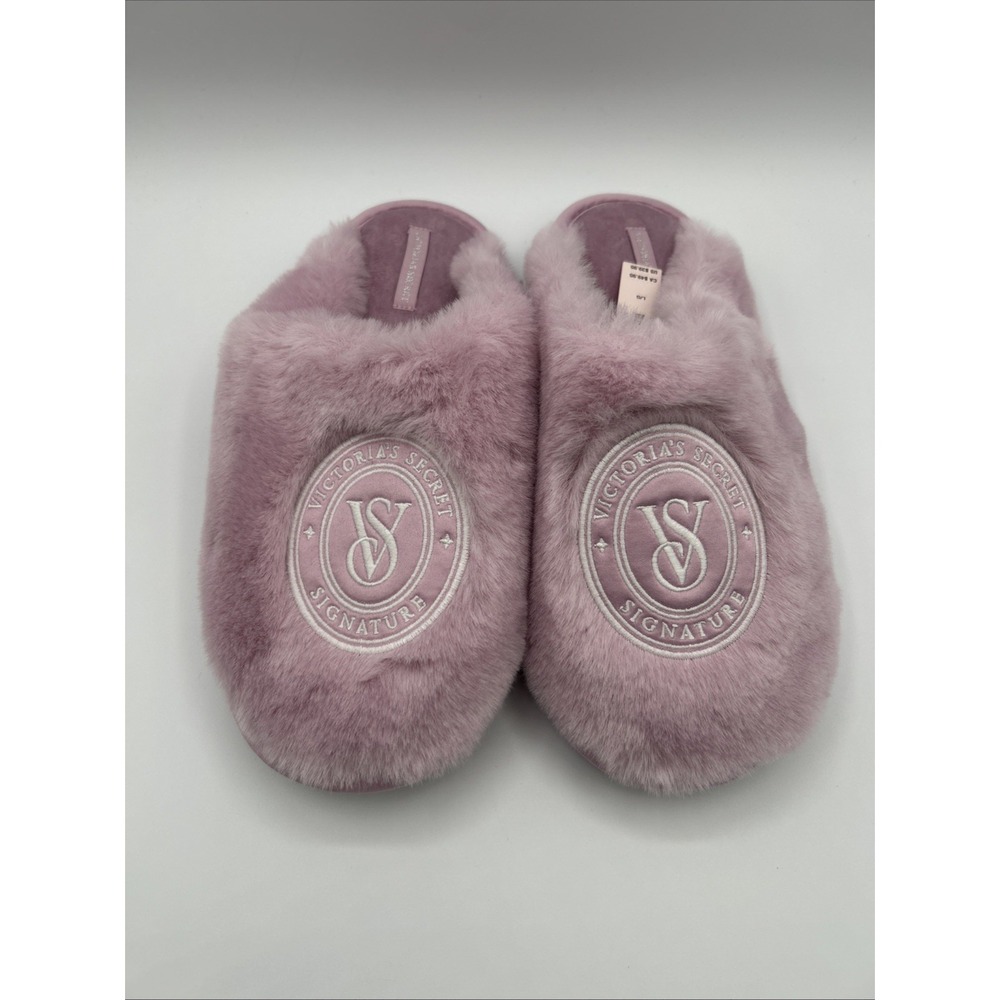 Victoria's Secret Slippers Medium Faux Fur Plush VS Lilac Logo NWT